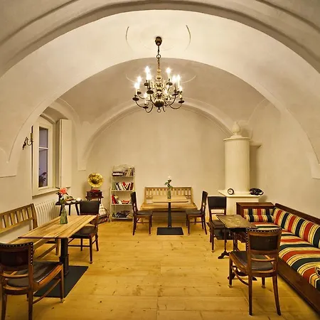 Guest house Cafe Fara