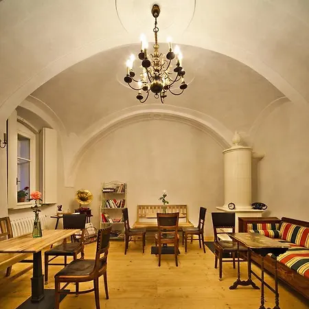Cafe Fara 3*